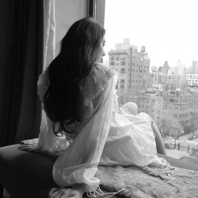 私 好きって言えないから 会いたいって言うし 会いたいって言えないから 寂しいって言う 寂しいとも言えない から 大丈夫って言う 私 好きって言えないから 会いたいって言うし 会いたいって言えないから 寂しいって言う 寂しいとも言えない から 大丈夫って言う