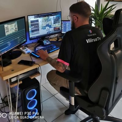 Je te contamine de bonne humeur 🦠😁
streamer et joueur de fps qui aime pousser, c'est limite 🔫💥🧨