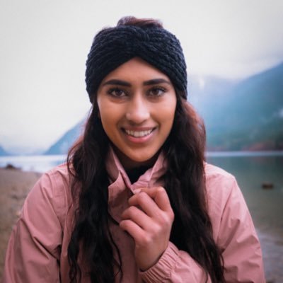 ⟐ photographer | hiking + outdoors | https://t.co/8mAUvjCvS8 she/her 🇨🇦🇵🇰