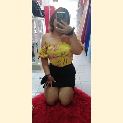 JaritziAdamari1's profile picture. ♡👻
Instagram: adamari_6989