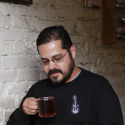 guitarra_miguel's profile picture. Soy guitarrista, practicante de flamenco desde hace 20 años y melómano de tiempo completo.

De a poco espero seguir más por acá.