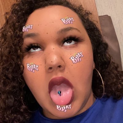 FelecityDaniel's profile picture. Don’t be stupid🖤