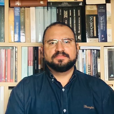 César Moisés Profile