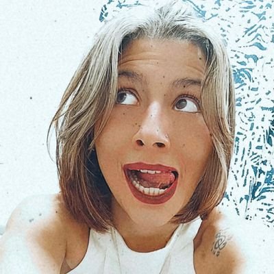 No puedo pedirle lo ETERNO  a un simple MORTAL...♪♫  
Lawyer ⚖️