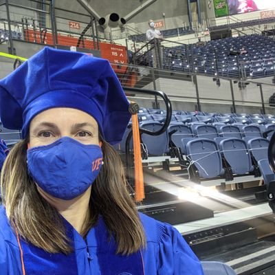 Entomologist @UFBugs alumna, plays outside