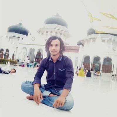 ArifinJ60535996's profile picture. pantang mundur sebelum melangkah, pantang menyerah sebelum mencoba