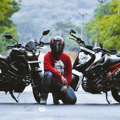madhanvicky9064's profile picture. 