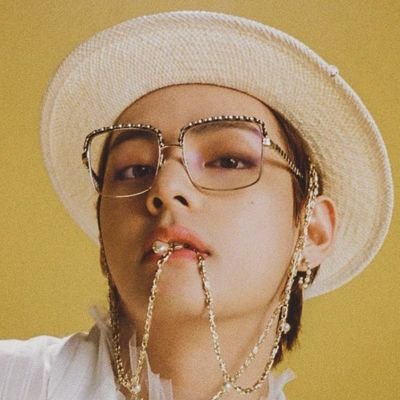 notforu_0's profile picture. Ig : @sisca8690 || Wattpad : SiscaAmelia307
-
Indonesia 📍