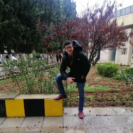 عبدالرحمن عيروط ✌
16 سنه 
اردني 🇯🇴
#انقذوا_حي_شيخ_جراح