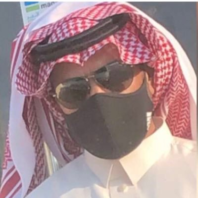 لا تكثر من الشكوى فيأتيك الهم، ولكن أكثر من الحمد تأتيك السعادة