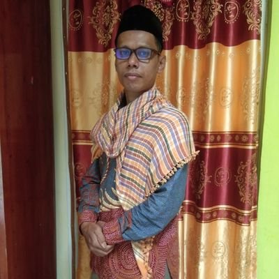 Medi_Hendra581's profile picture. 