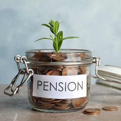 Sharing my self-invested pension progress as I take my SIPP from £128k in 2021 (age 46), to £330k in 2035 (age 60). It needs to grow 7% each & every year.