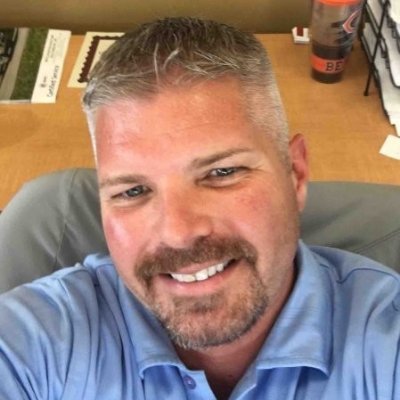 vsebo17's profile picture. Sales Consultant