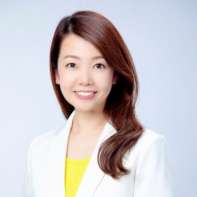 二人の子育て真っ最中です(◍•ᴗ•◍)
令和3年5月20日から精華町議会議員に。
子どもたち、育児中のお父さんお母さんたち、働いている方々、ご高齢の方々等町民の方々の声をしっかりと町政に届けていきます！ᕙ(  • ‿ •  )ᕗ