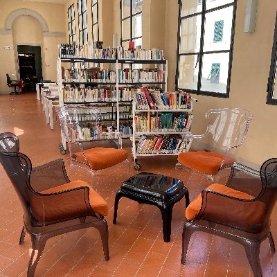 Biblioteca comunale F.lli Pellegrini Borgo a Mozzano, provincia di Lucca.
