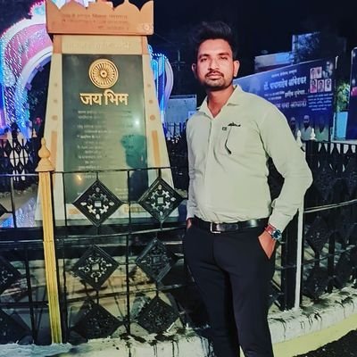 VishnuAmolik3's profile picture. i