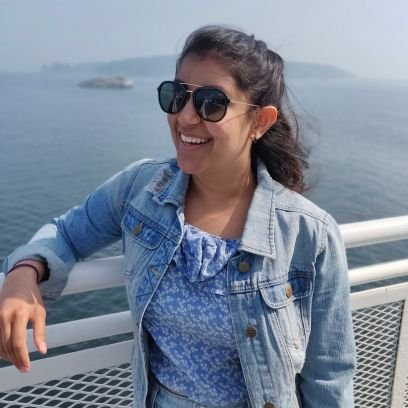 Re_i_e_i_O's profile picture. Never let the fear of striking out keep you from playing the game. #YorkU #AlwaysSmile