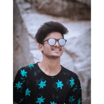 ArjunPunna1's profile picture. 👉Fan of Stylish Star😍
👉Follow Me On Insta😊
           Single✌
