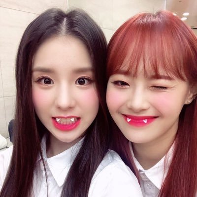 MeowYeojin's profile picture. if Gods not Real Then explain jinsoul From Loona