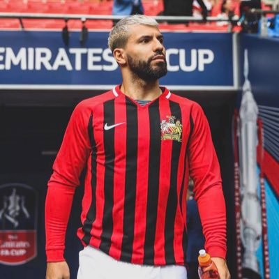 ciandeise's profile picture. Keep things city. Glory hunting since day one. #CTID ⚽️💙🇮🇪
