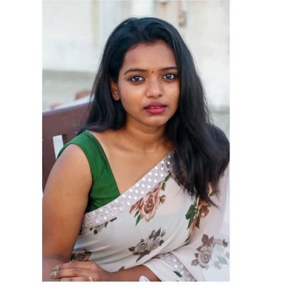 Don't be Eye Candy, Be Soul Food✨
News Reader @vendhartv