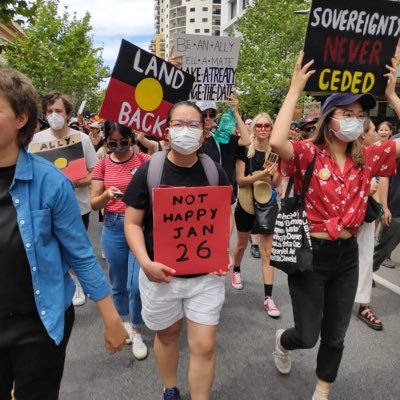 writeforwhat's profile picture. Queer human, baby lawyer, ex-editor and writer of gentle things. (they/them)