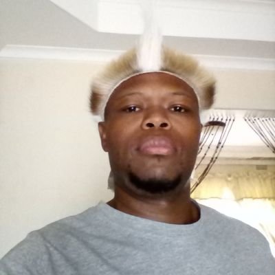 I am ingwenya edla ezinye...