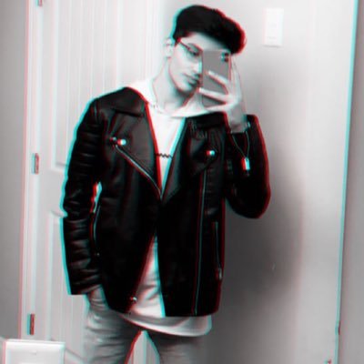 priyankmdave's profile picture. My friend made me get Twitter @KrishRShah