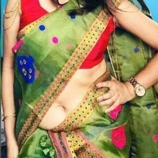 Me housewife hu umar 34saal fig 36 28 38.bisexual hu https://t.co/Mva0FWy6Ri aur pics na mange 🚫