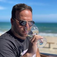 ERIC VICENTE (@vinotenis) 's Twitter Profile Photo