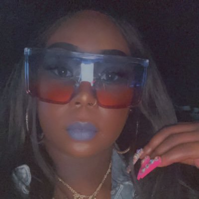 CEO of ViVi’s Fashionique