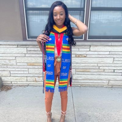 Heidelberg Alumna ‘21 Psychology & Literature. Columbus. Teach Peace 🤎 All Black Lives Matter 🤍 new Twitter ⌨️ @AllAmericanMace