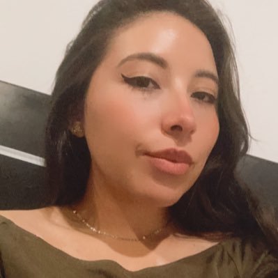 KarenPa10156180's profile picture. 