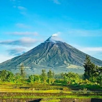 iamjayson7's profile picture. simple,adventurous,friendly...a film critics kuno, spa goer, i love to travel, i love baguio, i love riverdale, i love catriona gray, i love happy ending.