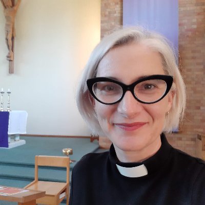 Priest in Charge: St Mark's Anglican Church The Gap |
Sessional Lecturer in Rehabilitation: ACU | Vice President MoW Australia | All views expressed my own