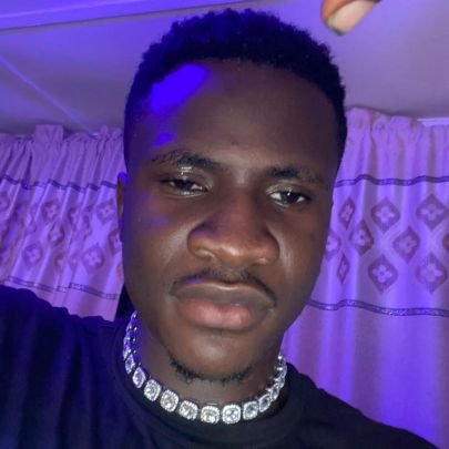 ringxzi's profile picture. ✌️