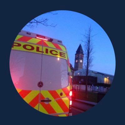 Welcome to the Wakefield District Police Twitter page for West Yorkshire Police. Please do not use this page to report crime. Call 101 or 999 in an emergency.