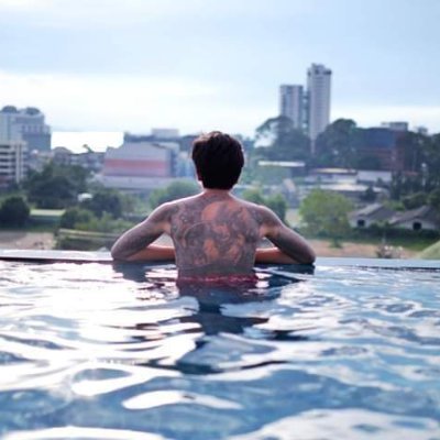ผมไม่ใช่ผู้ชายขายน้ำ ถูกใจให้ฟรีทำดีให้เบิ้ลไปเลย😍😍😍
คุยทุกคนผู้หญิงหรือสาวสอง ผมชอบโชว์หรือป่าวไม่รู้ลองDMมา ไม่มีรูป ทักมาขอไม่ตอบนะครับ