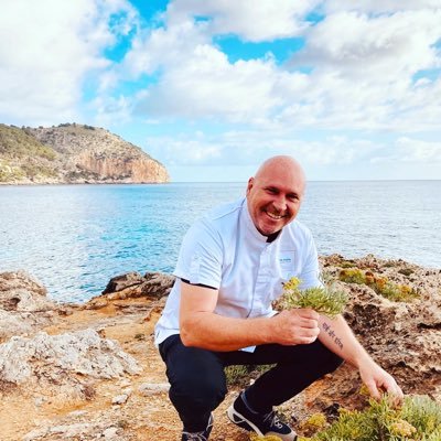 Michelin-starred Chef in Palma de Mallorca, Spain. 1 ⭐️@GuiaMichelin_ES 1☀️ @guiarepsol https://t.co/gDk45cQoFQ
marc@marcfosh.com