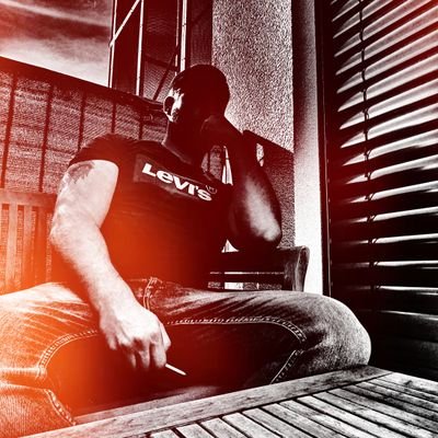 manegarm132's profile picture. metal, stonks, bananas