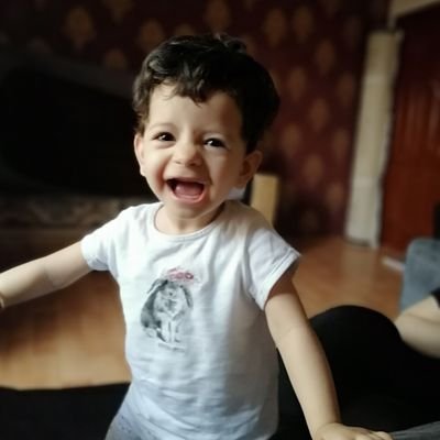 شكرًا من القلب لكل شخص يجعل الحيـاة ألطف بكلماته، بأفعاله الصغيرة، بمبادراته اللامتوقعة، شكرًا لصانعي أيامنا بلطفهم💛🤍
﴿توفّني مُسلِماً وألحِقني بالصّالحِين﴾
