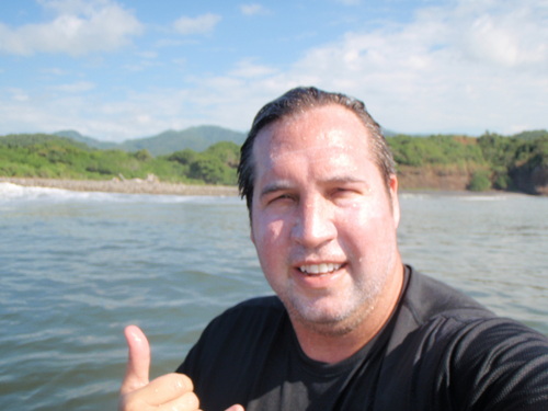 software executive, business service management solutions, eWaste entrepreneur (http://t.co/IuY9pMLxzj), skin cancer survivor, surfer, SUPer, and proud father