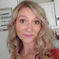Melissa Houston (@tinytowncrafter) 's Twitter Profile