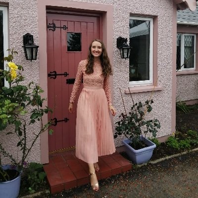 Palliative Medicine SpR | Research Fellow ADPM OLH | ADEPT Fellow CME QUB 2021-22 | Loves dogs, poetry and pink | Views my own