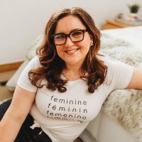 Andrea Javor (@andreaejavor) 's Twitter Profile Photo Andrea Javor (@andreaejavor) 's Twitter Profile Photo