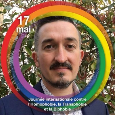 Lead designer Orange -  Président de @mobilisnoo le réseau LGBT+ 🏳️‍🌈 du groupe @orange et leurs ami•es - UX addict - Bengal cat lover