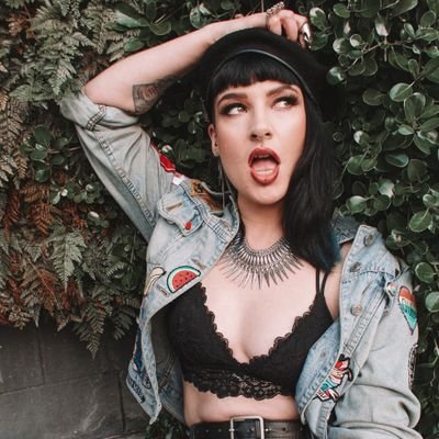 VisforVulgaire's profile picture.