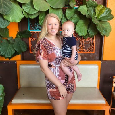 courtneycagle99's profile picture. 