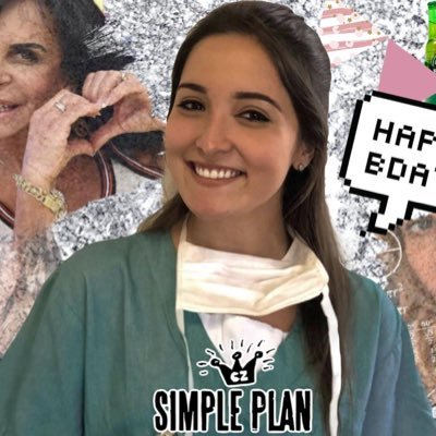 24 anos, médica, emo, britarmy, defensora do sus e campeã de acidentes com materiais biológicos ✨