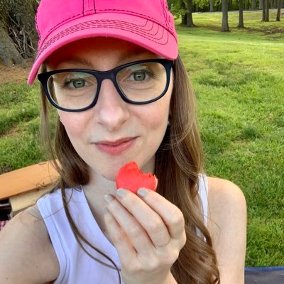 wood_comma_l's profile picture. Leaving hope to other people since 2016